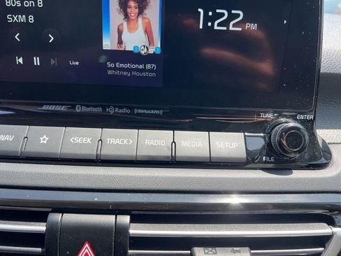 Certified 2023 Kia Seltos SX w/ SX Sunroof Package AWD/4WD image 23