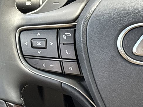 Used 2021 Lexus ES 350 w/ Premium Package image 22