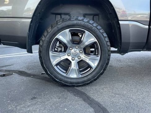 Used 2023 RAM 1500 Laramie AWD/4WD image 33