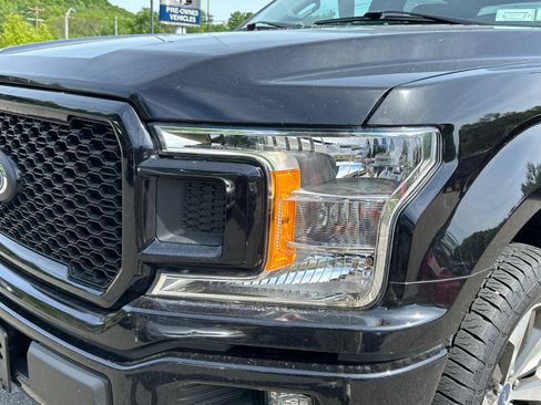 Used 2020 Ford F150 XL w/ Equipment Group 101A Mid AWD/4WD image 4