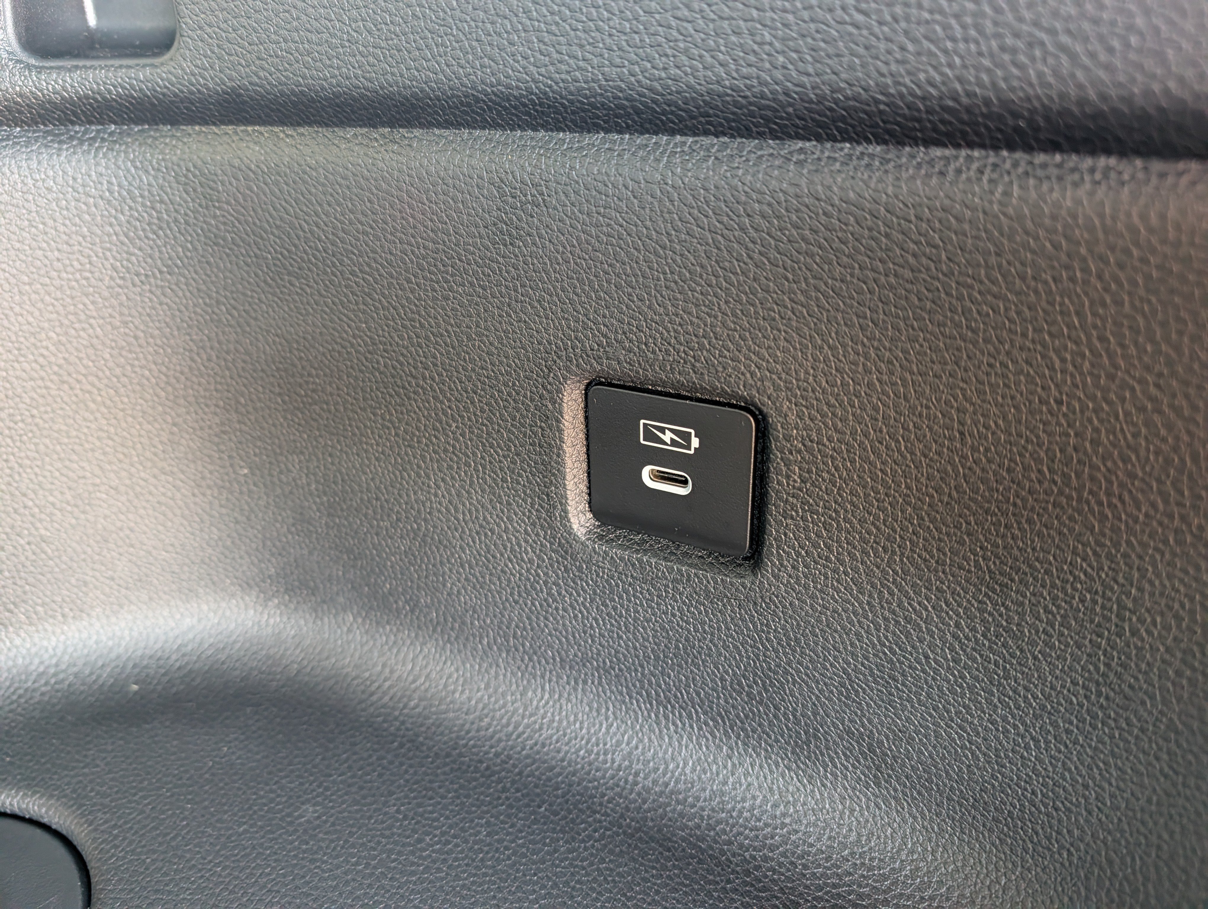 Used 2024 Honda Pilot TrailSport image 21
