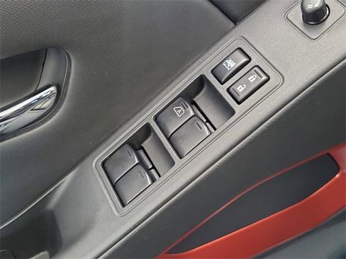 Used 2023 Nissan Frontier PRO-4X w/ Pro-4X Premium Package image 10