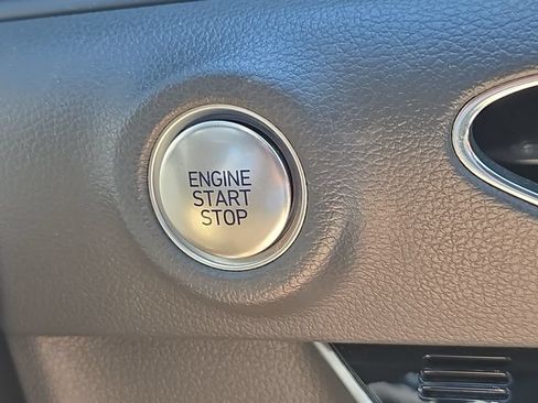 Certified 2022 Hyundai Sonata SEL Plus FWD image 29