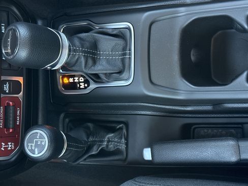 New 2026 Jeep Gladiator Willys image 27