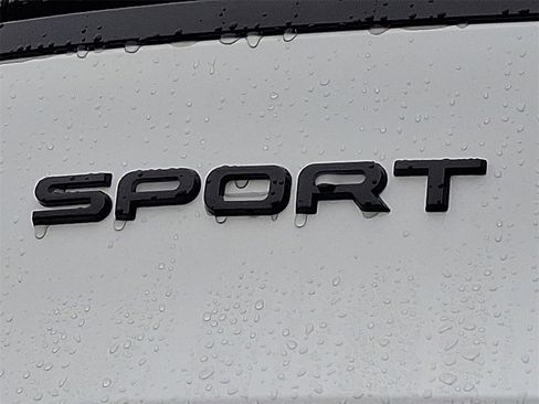 New 2026 Land Rover Range Rover Sport Dynamic SE image 19