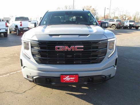 Certified 2024 GMC Sierra 1500 Elevation w/ Elevation Premium Package image 11
