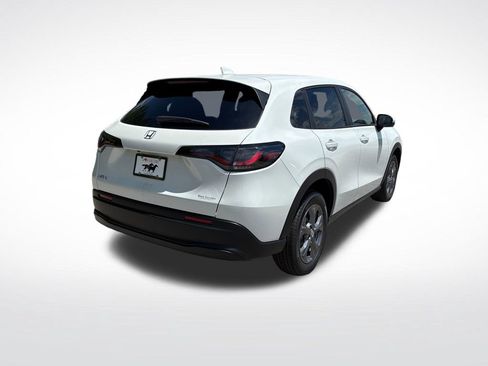 New 2027 Honda HR-V LX image 3