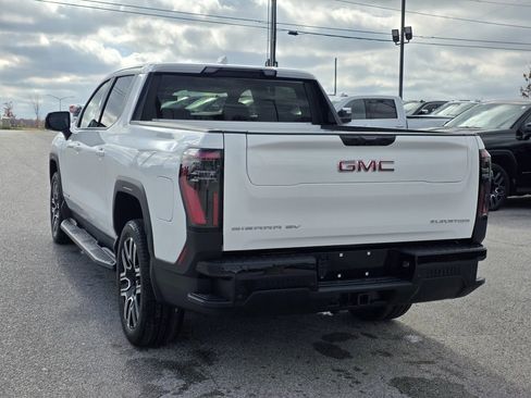 New 2026 GMC Sierra EV Elevation image 5