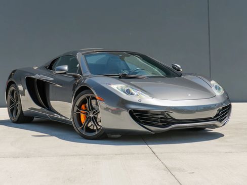 Used 2014 McLaren MP4-12C Spider RWD image 7