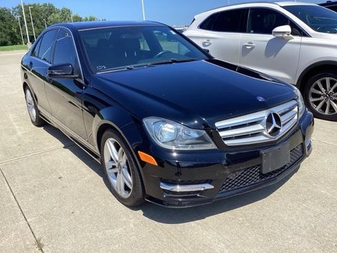 Used 2013 Mercedes-Benz C 300 4MATIC Sedan image 9