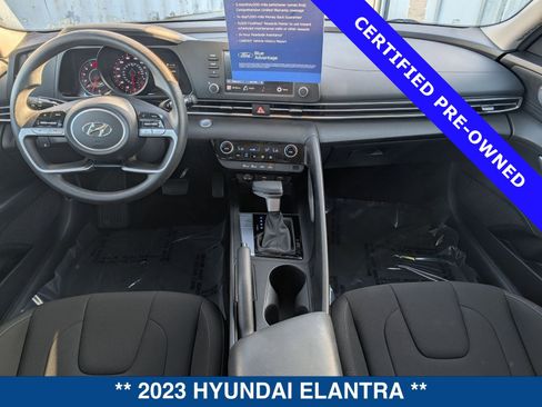 Used 2023 Hyundai Elantra SEL image 14