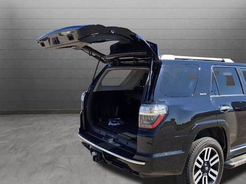 Used 2023 Toyota 4Runner Limited image 5