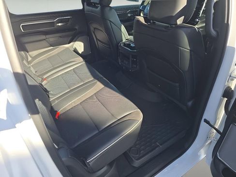 New 2026 RAM 1500 Laramie AWD/4WD image 34