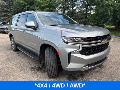 Used 2023 Chevrolet Suburban LS AWD/4WD image 2