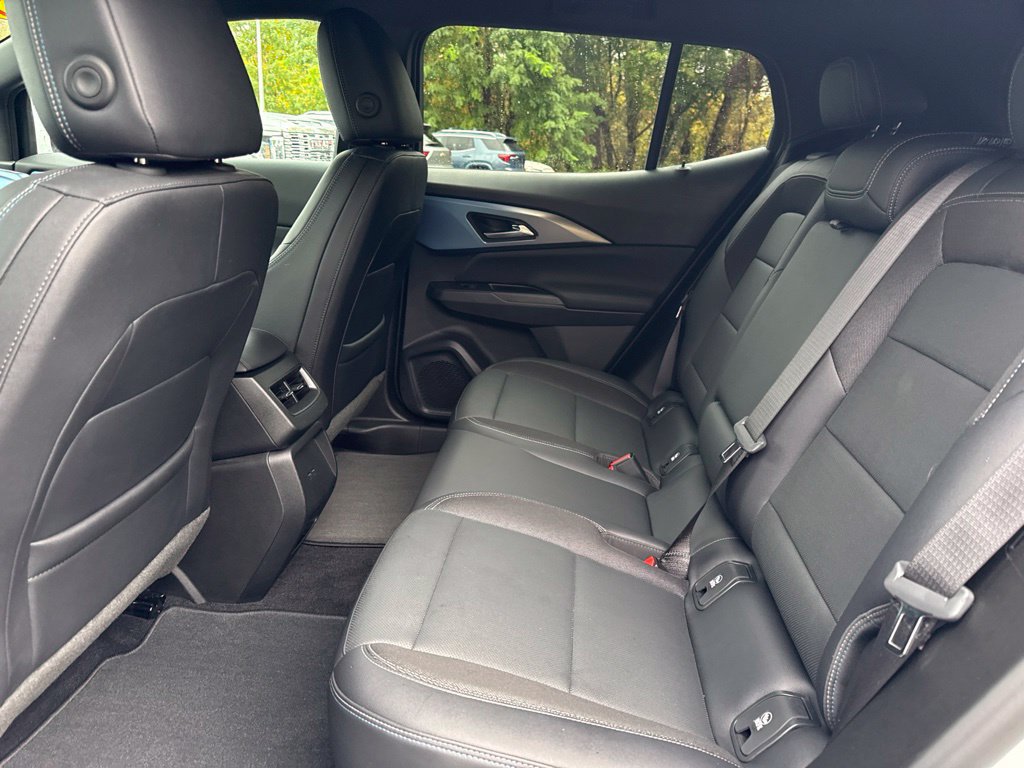 Used 2024 Chevrolet Equinox EV LT w/ LPO, All-Weather Mat Package FWD image 12