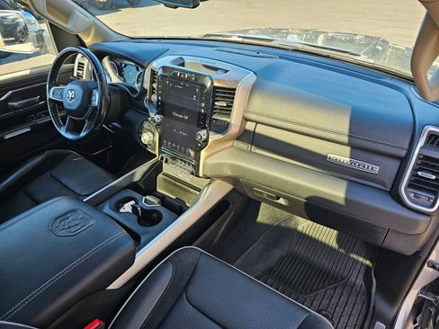 Used 2020 RAM 1500 Laramie AWD/4WD image 11