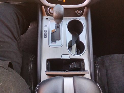 Used 2017 Nissan Murano S image 22