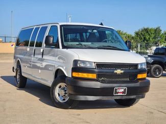 Used 2025 Chevrolet Express 3500 LS RWD video 2