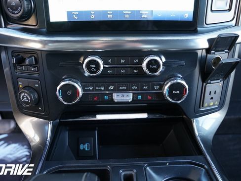 Used 2022 Ford F150 Lariat image 30