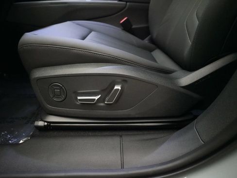 New 2026 Audi Q3 quattro 2.0T AWD/4WD image 30