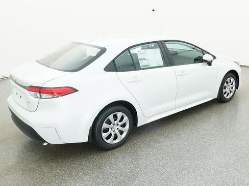 New 2026 Toyota Corolla LE image 9
