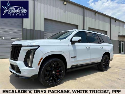 Used 2026 Cadillac Escalade V w/ LPO, ONYX Package AWD/4WD image 1