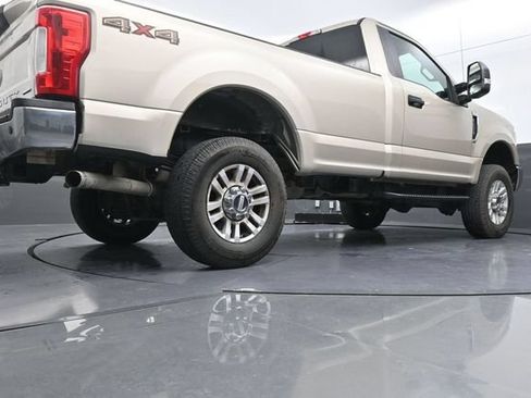 Used 2017 Ford F250 XLT w/ XLT Value Package AWD/4WD image 33