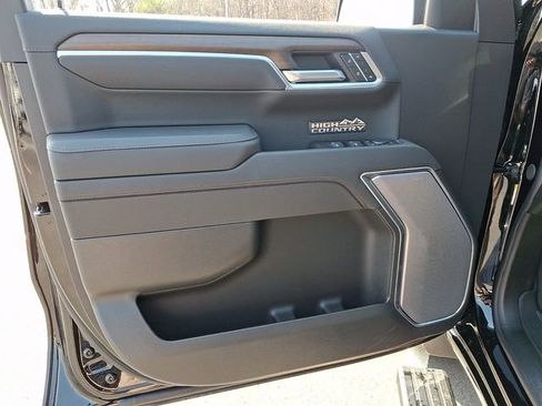 Used 2026 Chevrolet Silverado 1500 High Country w/ Midnight Edition image 12