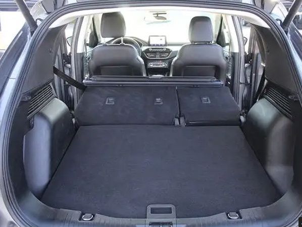 Used 2025 Ford Escape ST-Line Select AWD/4WD image 11