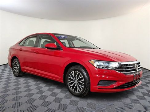Used 2020 Volkswagen Jetta SE image 1