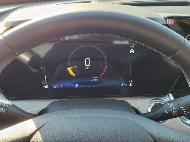 New 2026 Chevrolet Trax LT w/ LT Convenience Package FWD image 13