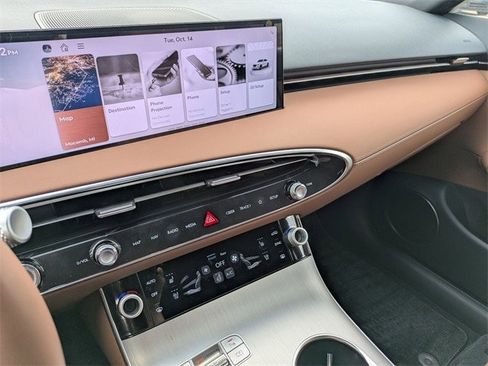 Used 2026 Genesis GV70 2.5T Advanced image 11