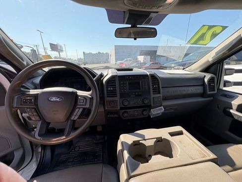 Used 2021 Ford F550 4x4 Crew Cab Super Duty image 9