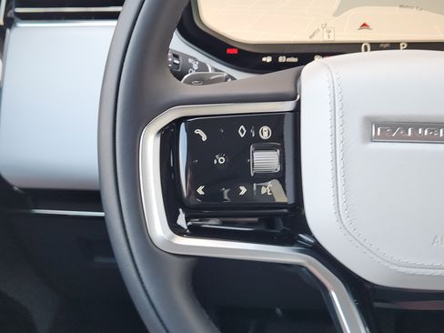 Certified 2024 Land Rover Range Rover Sport SE image 30