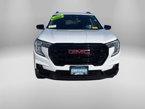 Certified 2022 GMC Terrain SLT w/ Tech Package image 8