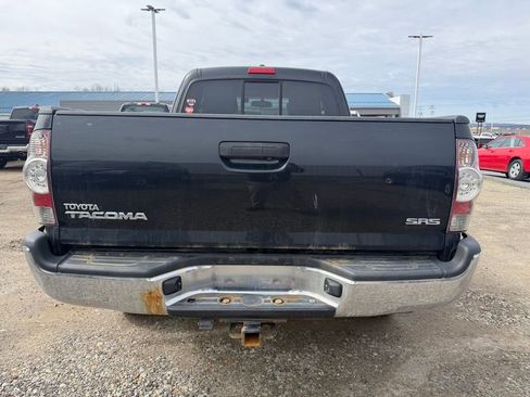 Used 2010 Toyota Tacoma 4x4 Access Cab image 4