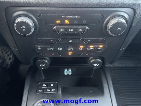 Used 2022 Ford Ranger Lariat w/ Equipment Group 501A High image 9