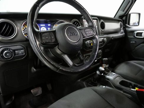 Used 2022 Jeep Wrangler Unlimited Sport image 12