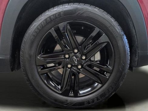 Used 2024 Chevrolet Trax ACTIV w/ Sunroof Package FWD image 27