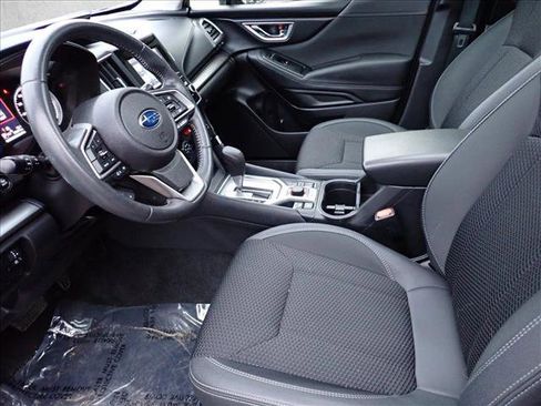 Used 2024 Subaru Forester Premium image 10