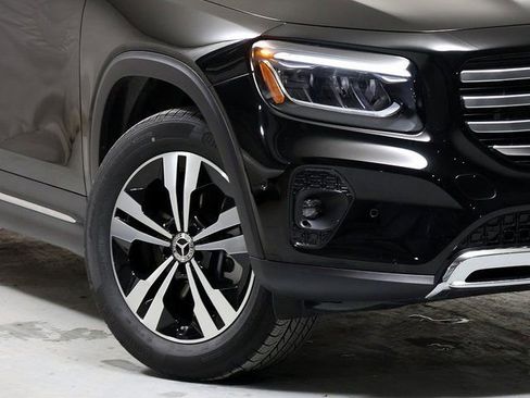 Certified 2026 Mercedes-Benz GLB 250 4MATIC image 3