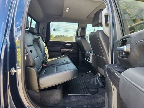 Used 2020 Chevrolet Silverado 2500 LTZ w/ LTZ Plus Package image 54