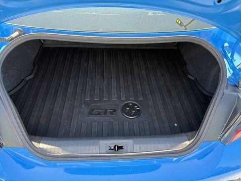 Used 2022 Toyota GR86 Premium w/ ALL Weather Mat Package (TMS) RWD image 16