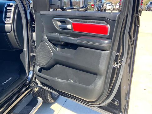 Used 2019 RAM 1500 Big Horn image 22