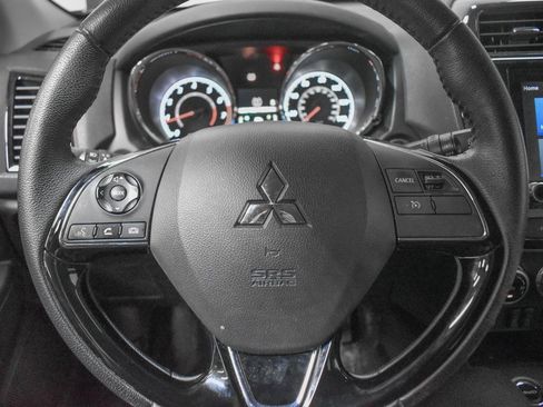 Used 2022 Mitsubishi Outlander Sport SE image 12