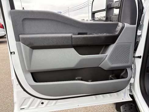 New 2026 Ford F450 XL w/ 360-Degree Camera Package image 29