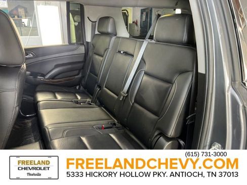 Used 2019 Chevrolet Suburban LT image 24
