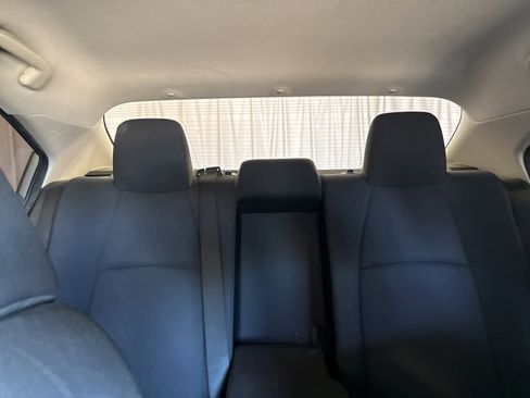 Used 2021 Toyota Corolla LE FWD image 21