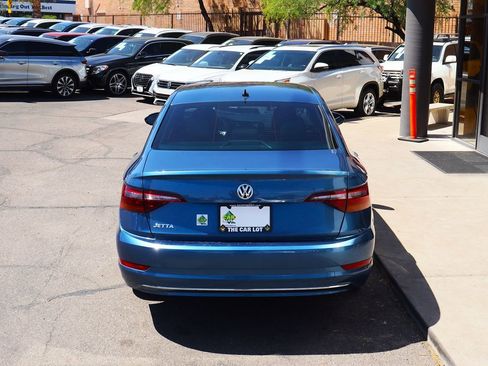 Used 2019 Volkswagen Jetta SE image 10