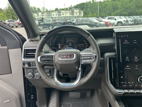 New 2026 GMC Yukon Elevation w/ Elevation Premium Package AWD/4WD image 35